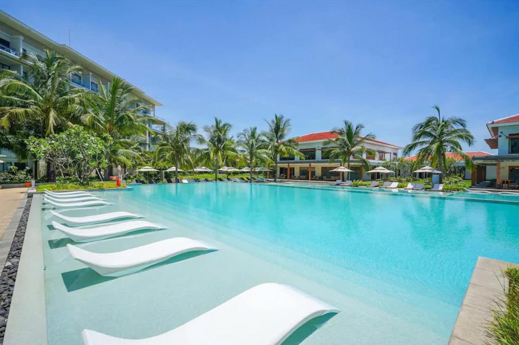 Vacation Home Ocean Villas Дананг Екстериор снимка